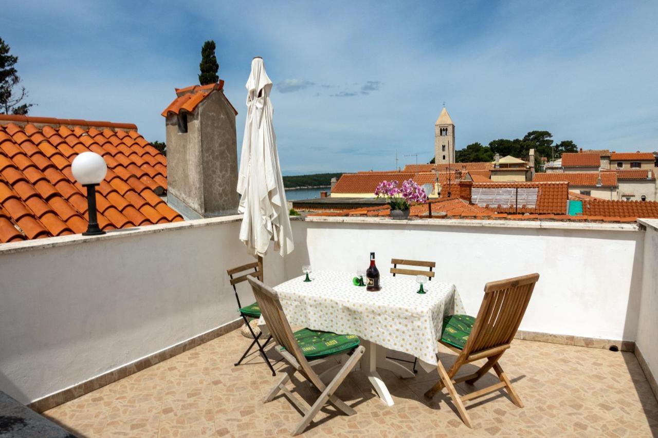 Luise - Four Towers Apartments Rab Town Exterior foto